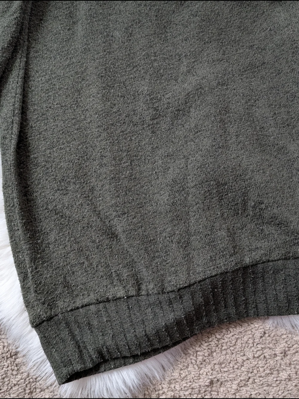 Torrid Super Soft Stretch V-Neck Hoodie Tunic Sweater in Olive Green size 2 (2X)